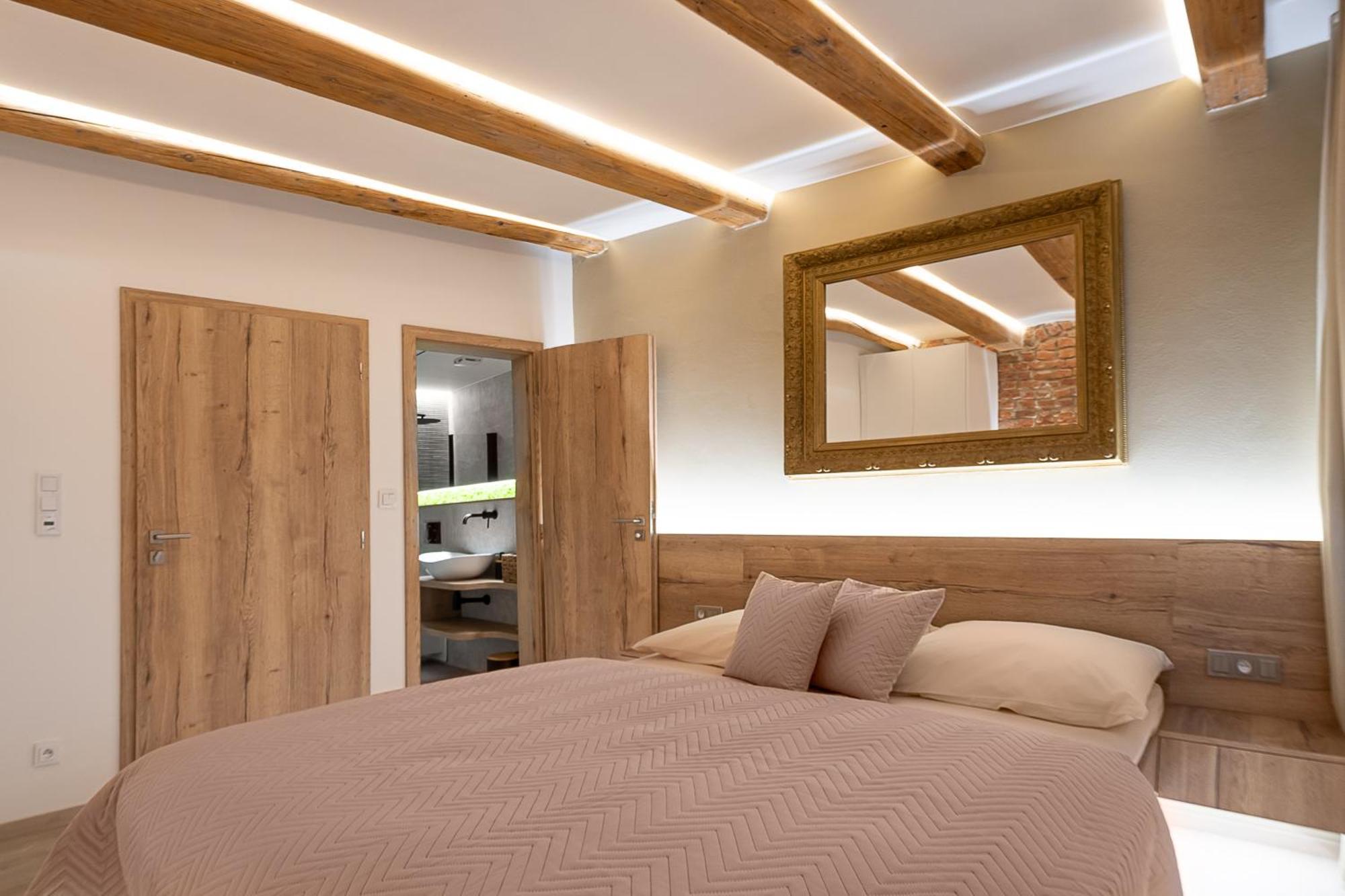 White Wolf Boutique Apartments Olomouc Exteriör bild