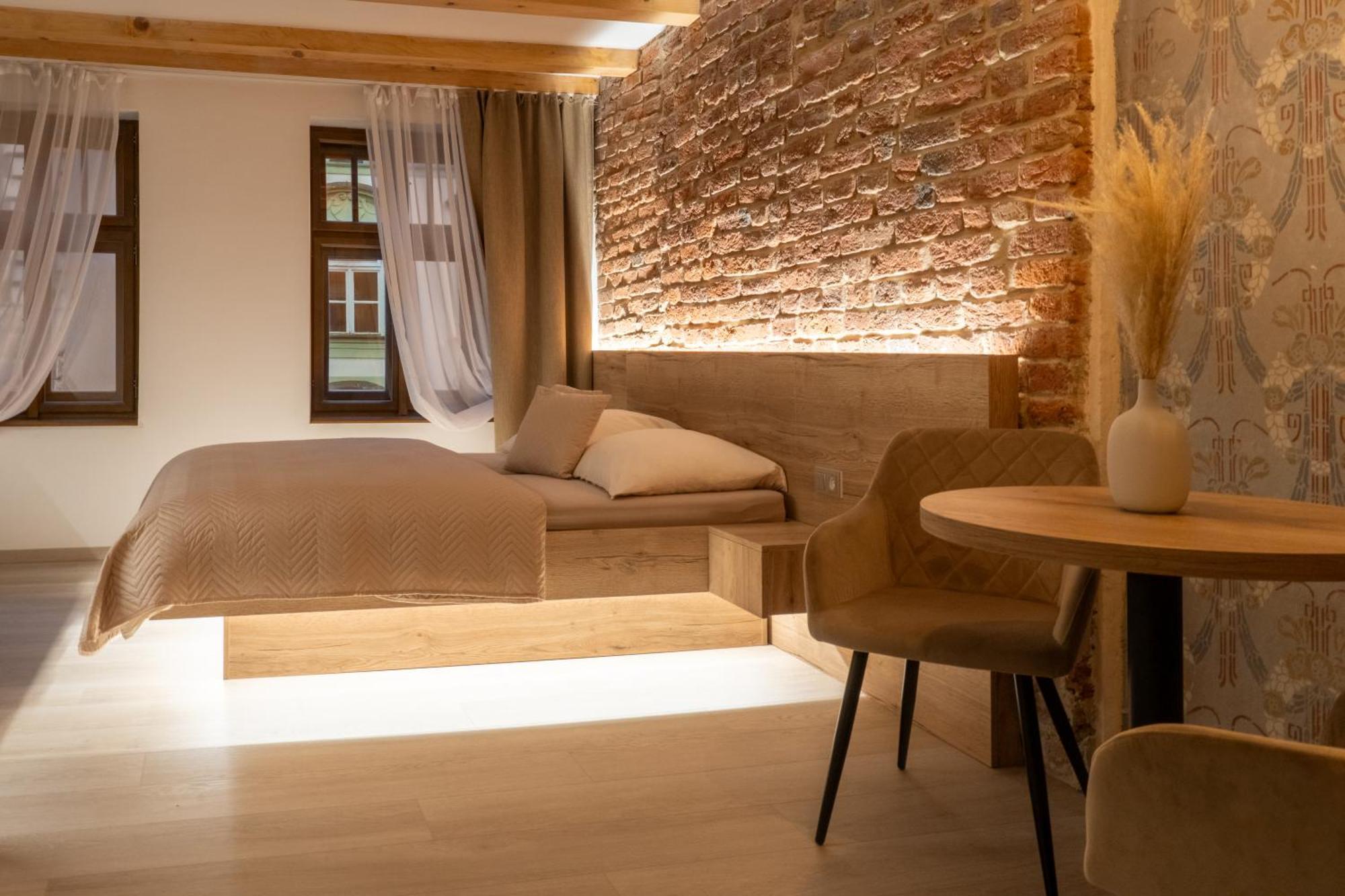 White Wolf Boutique Apartments Olomouc Exteriör bild